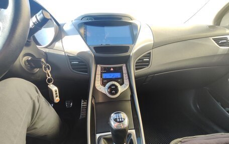 Hyundai Elantra V, 2011 год, 1 100 000 рублей, 8 фотография