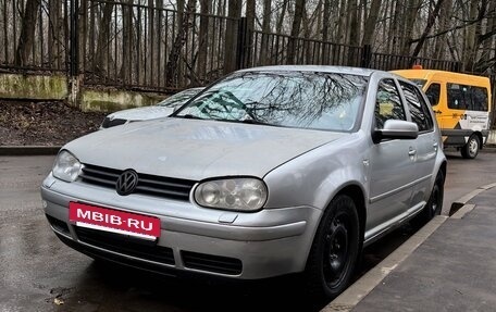 Volkswagen Golf IV, 2001 год, 450 000 рублей, 3 фотография