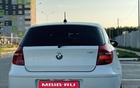 BMW 1 серия, 2010 год, 850 000 рублей, 4 фотография
