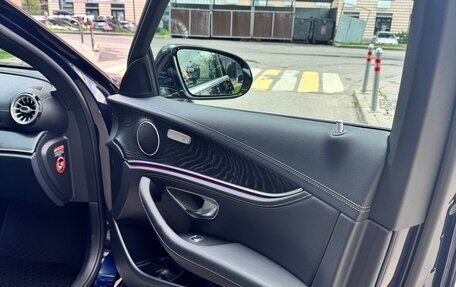 Mercedes-Benz E-Класс, 2018 год, 3 350 000 рублей, 10 фотография