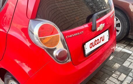 Chevrolet Spark III, 2011 год, 690 000 рублей, 2 фотография