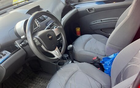 Chevrolet Spark III, 2011 год, 690 000 рублей, 5 фотография