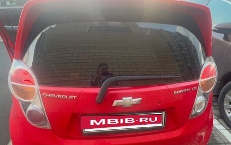 Chevrolet Spark III, 2011 год, 690 000 рублей, 3 фотография