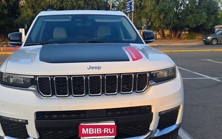 Jeep Grand Cherokee, 2022 год, 6 990 000 рублей, 3 фотография