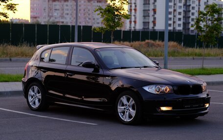 BMW 1 серия, 2007 год, 750 000 рублей, 3 фотография