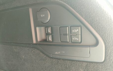 Volkswagen Touareg III, 2010 год, 2 100 000 рублей, 3 фотография