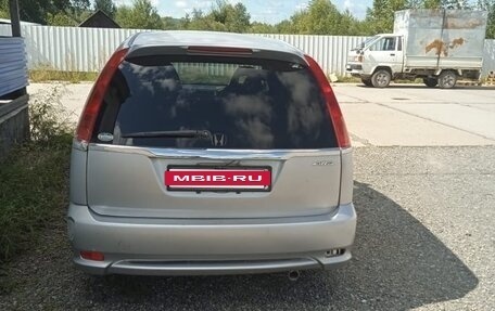 Honda Stream I рестайлинг, 2001 год, 400 000 рублей, 2 фотография