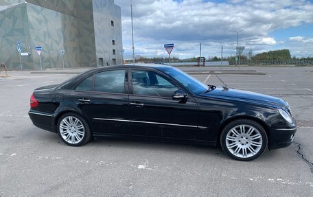 Mercedes-Benz E-Класс, 2007 год, 1 390 000 рублей, 5 фотография