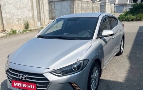 Hyundai Elantra VI рестайлинг, 2018 год, 1 800 000 рублей, 2 фотография