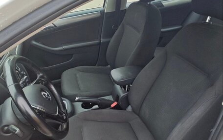 Volkswagen Jetta VI, 2016 год, 1 261 000 рублей, 9 фотография