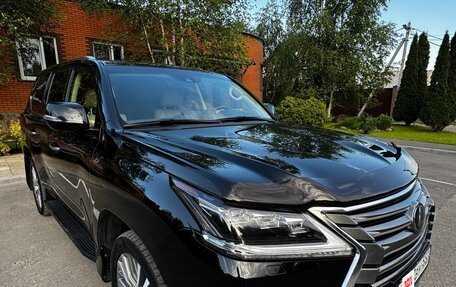 Lexus LX III, 2017 год, 8 600 000 рублей, 2 фотография