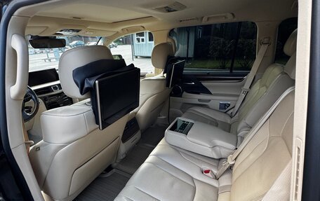 Lexus LX III, 2017 год, 8 600 000 рублей, 22 фотография