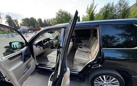 Lexus LX III, 2017 год, 8 600 000 рублей, 20 фотография