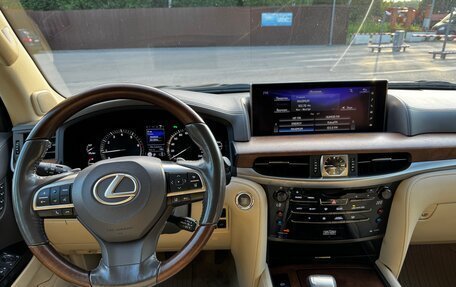 Lexus LX III, 2017 год, 8 600 000 рублей, 32 фотография