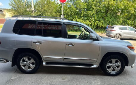 Toyota Land Cruiser 200, 2013 год, 3 500 000 рублей, 6 фотография