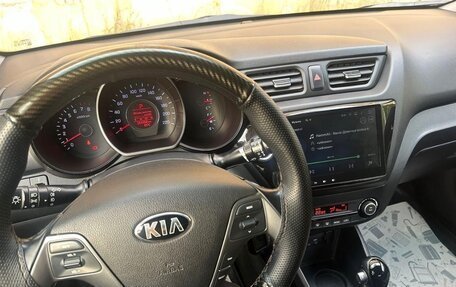 KIA Rio III рестайлинг, 2016 год, 920 000 рублей, 12 фотография