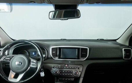 KIA Sportage IV рестайлинг, 2018 год, 2 100 000 рублей, 6 фотография