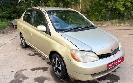 Toyota Platz, 2000 год, 400 000 рублей, 2 фотография