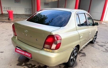 Toyota Platz, 2000 год, 400 000 рублей, 3 фотография