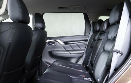 Mitsubishi Pajero Sport III рестайлинг, 2019 год, 3 390 000 рублей, 12 фотография