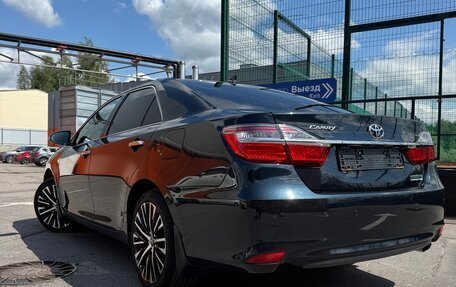 Toyota Camry, 2018 год, 2 500 000 рублей, 4 фотография