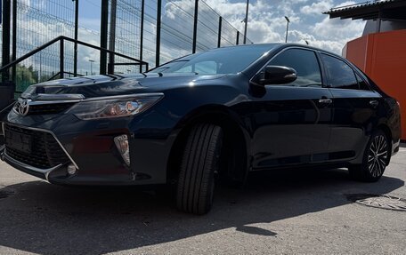 Toyota Camry, 2018 год, 2 500 000 рублей, 5 фотография