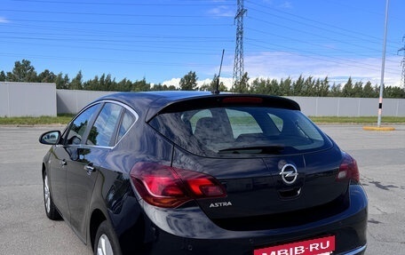Opel Astra J, 2013 год, 1 200 000 рублей, 4 фотография