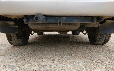 Toyota Land Cruiser 100 рестайлинг 2, 2000 год, 1 380 000 рублей, 10 фотография