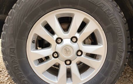 Toyota Land Cruiser 100 рестайлинг 2, 2000 год, 1 380 000 рублей, 22 фотография