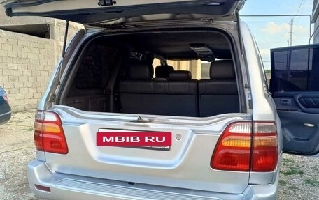 Toyota Land Cruiser 100 рестайлинг 2, 2000 год, 1 380 000 рублей, 8 фотография