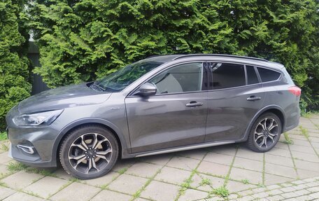 Ford Focus IV, 2020 год, 1 850 000 рублей, 2 фотография