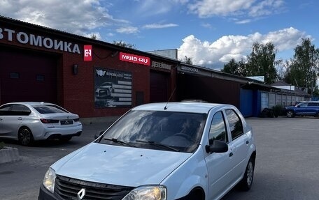 Renault Logan I, 2015 год, 450 000 рублей, 1 фотография