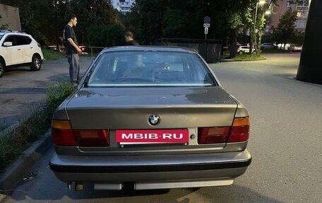 BMW 5 серия, 1991 год, 350 000 рублей, 8 фотография