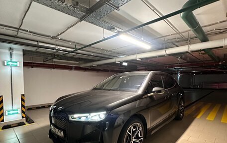 BMW iX, 2021 год, 8 750 000 рублей, 12 фотография