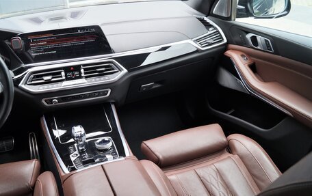 BMW X5, 2019 год, 8 200 000 рублей, 36 фотография