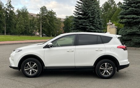 Toyota RAV4, 2016 год, 2 450 000 рублей, 8 фотография