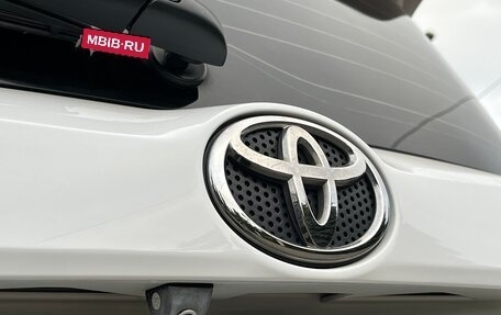 Toyota RAV4, 2016 год, 2 450 000 рублей, 15 фотография