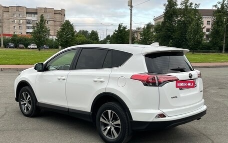 Toyota RAV4, 2016 год, 2 450 000 рублей, 7 фотография