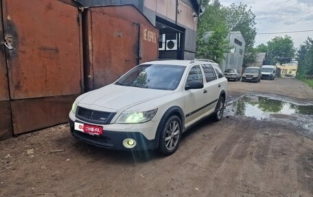 Skoda Octavia, 2011 год, 660 000 рублей, 2 фотография
