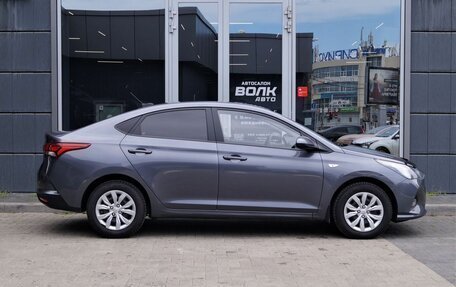 Hyundai Solaris II рестайлинг, 2021 год, 1 350 000 рублей, 8 фотография