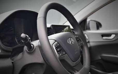 Hyundai Solaris II рестайлинг, 2021 год, 1 350 000 рублей, 16 фотография