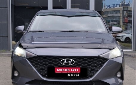 Hyundai Solaris II рестайлинг, 2021 год, 1 350 000 рублей, 2 фотография