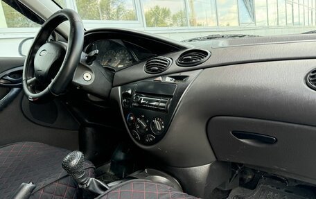 Ford Focus IV, 2002 год, 186 000 рублей, 6 фотография