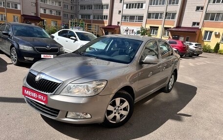 Skoda Octavia, 2010 год, 750 000 рублей, 2 фотография