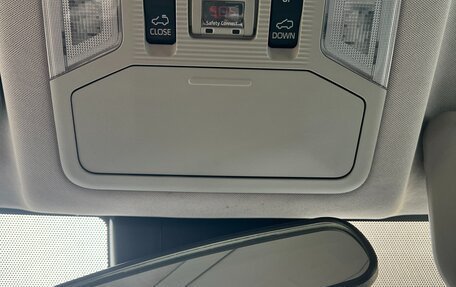 Toyota RAV4, 2019 год, 3 679 000 рублей, 12 фотография
