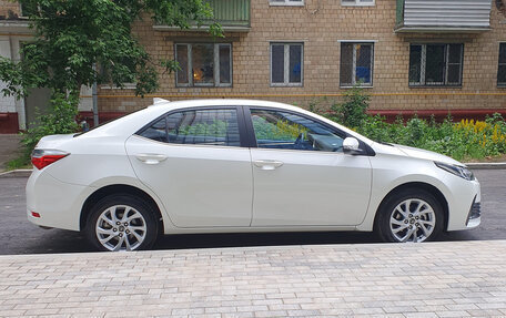 Toyota Corolla, 2017 год, 2 100 000 рублей, 3 фотография