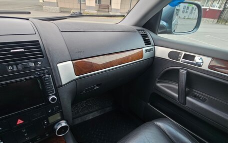 Volkswagen Touareg III, 2008 год, 1 000 000 рублей, 16 фотография