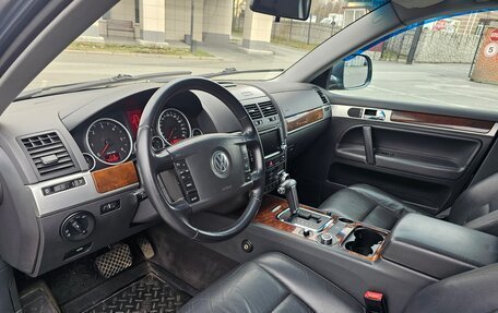 Volkswagen Touareg III, 2008 год, 1 000 000 рублей, 20 фотография