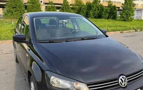 Volkswagen Polo VI (EU Market), 2015 год, 960 000 рублей, 2 фотография