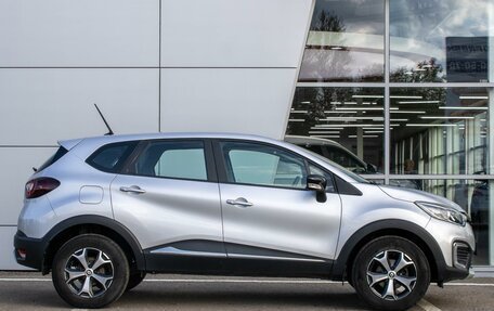 Renault Kaptur I рестайлинг, 2022 год, 1 599 000 рублей, 5 фотография